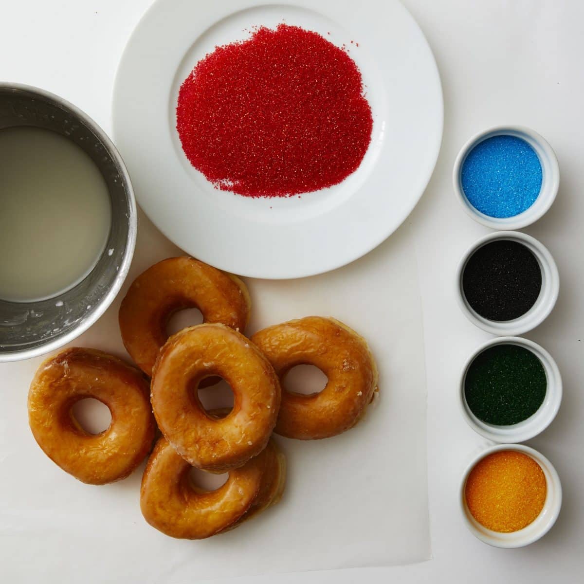 Darcy Miller Designs, Doughnut rings, Olympics, Olympics 2018, PyeongChang, doughnuts, sprinkles, sugar, Olympic rings, snack, breakfast, party, edible craft, Darcy Miller, DIY
