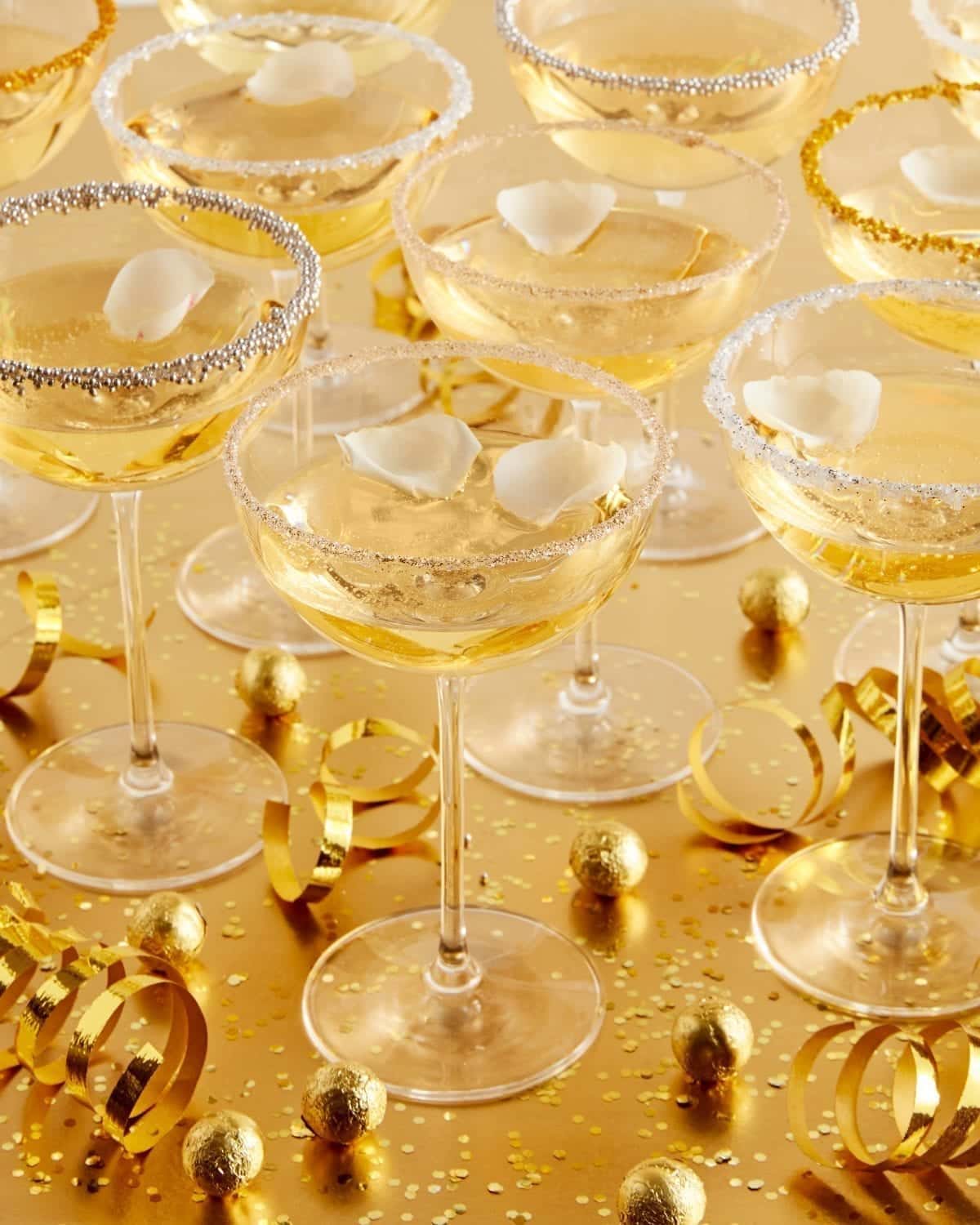Champagne Glass Rim Bar